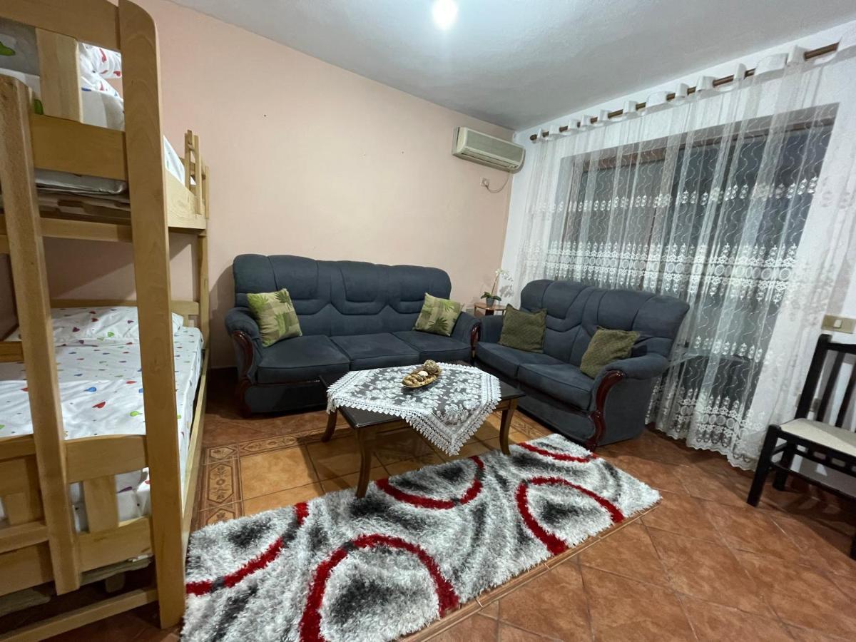 Main Square Tirana Apartment Exterior foto